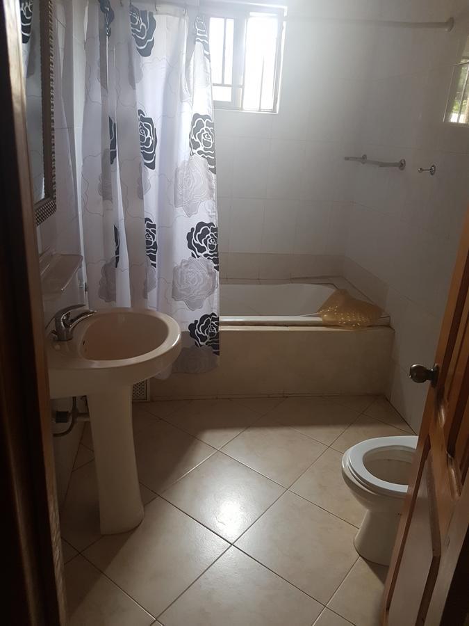 Ideas Hotel Sunyani Екстер'єр фото